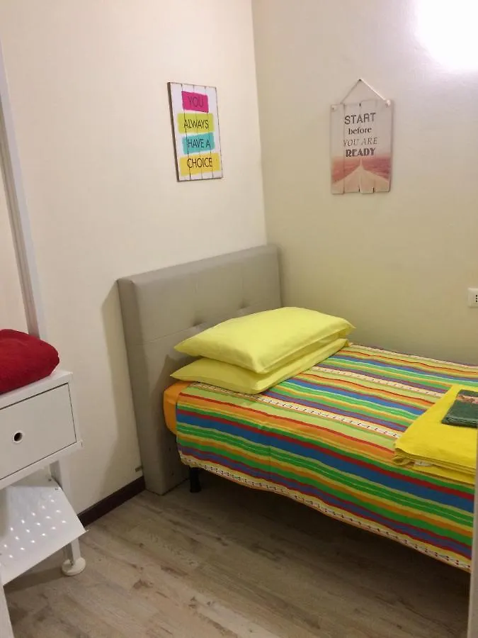 Cinzia'S Home Raffa アパート