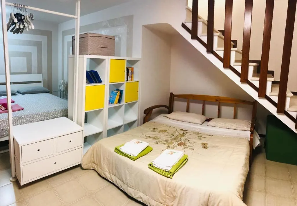 アパート Cinzia'S Home Raffa イタリア